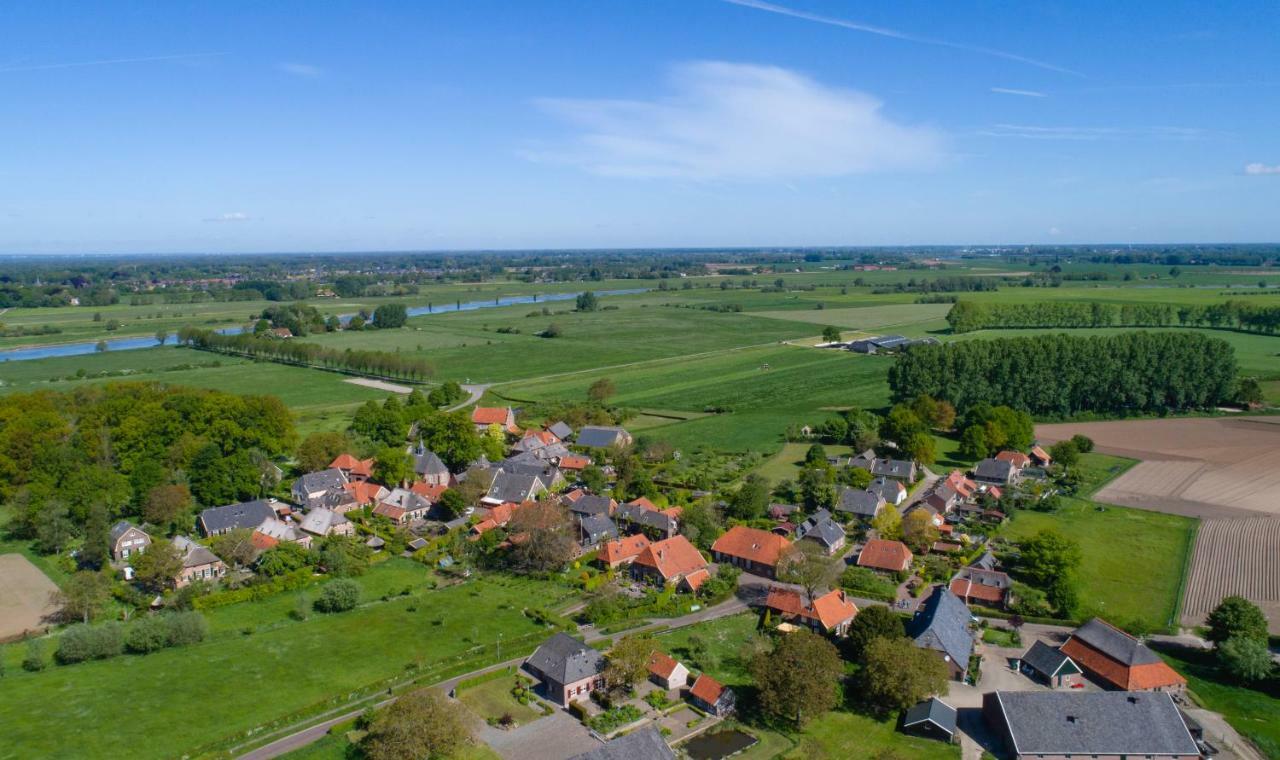 Herberg De Gouden Leeuw Bronkhorst Exteriér fotografie